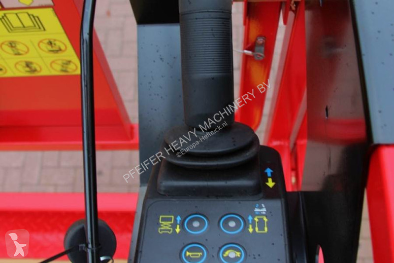 منصة تلسكوبية Magni ES1212E Electric, 12m...