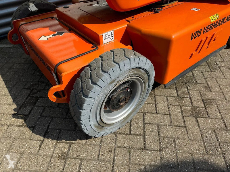 Piattaforma aerea JLG Hoogwerker Knikarmhoogwerker