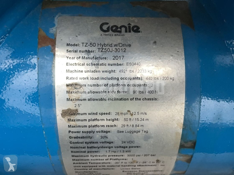 Plataforma elevadora Genie TZ-50 Hybrid w/Drive...