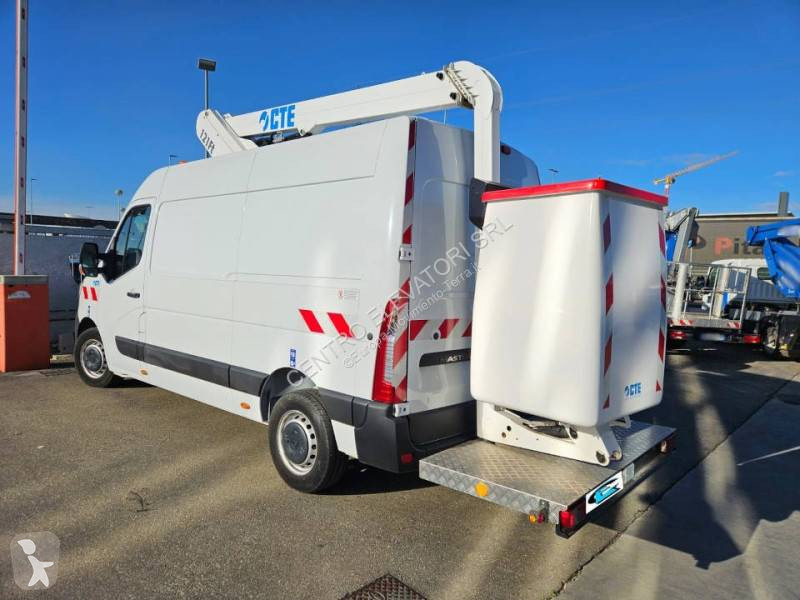 Nacelle CTE VAN FT 121