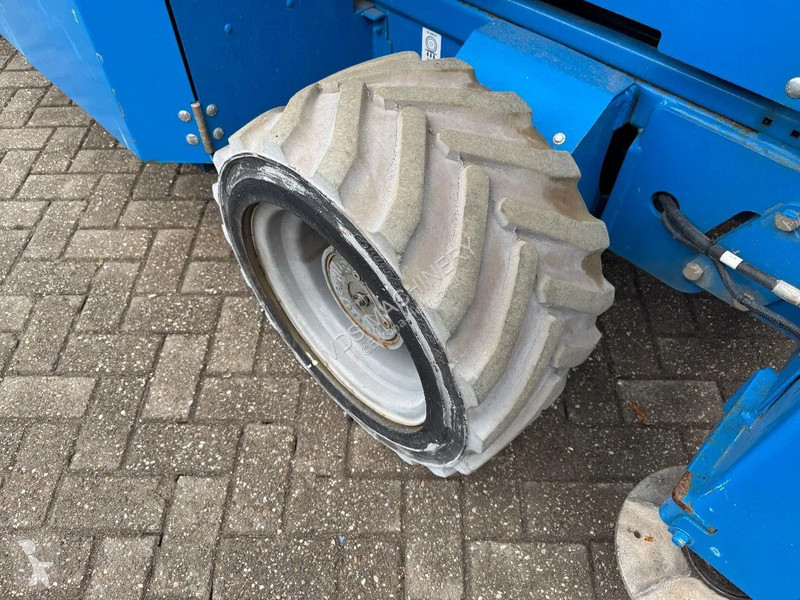 Hoogwerker Genie Hoogwerker Schaarhoogwerker