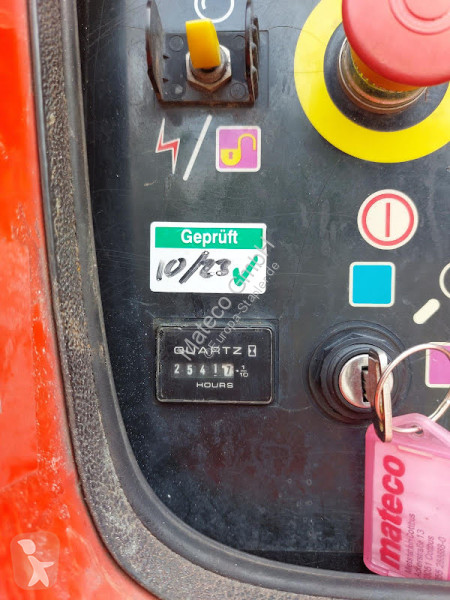 Piattaforma aerea JLG