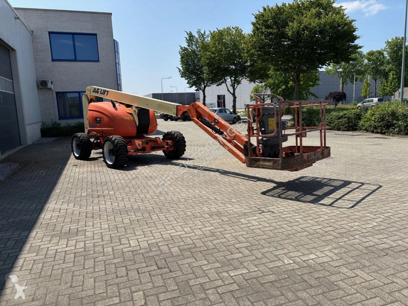 Nacelle JLG 4x4x4 Articulated boomlift 2008 Year