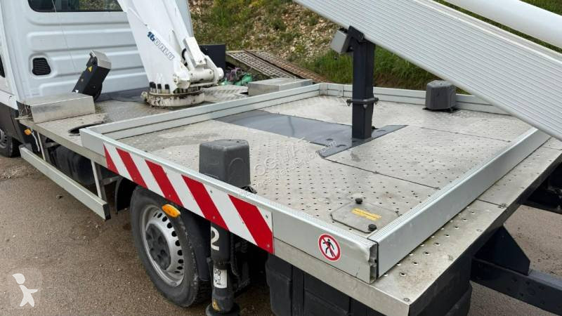 Veicolo commerciale Multitel 160alu