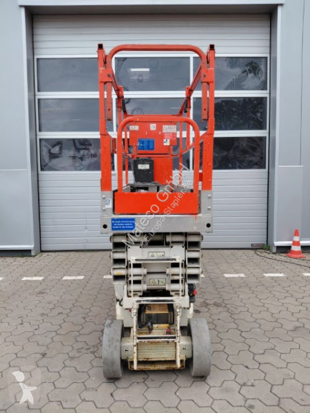 Piattaforma aerea JLG