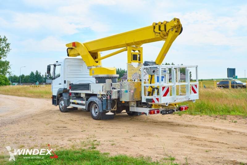 Lift Palfinger P 300 KS