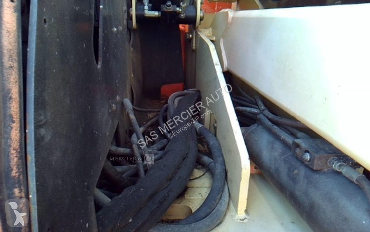 Nacelle JLG nacelle articulee automotrice diesel
