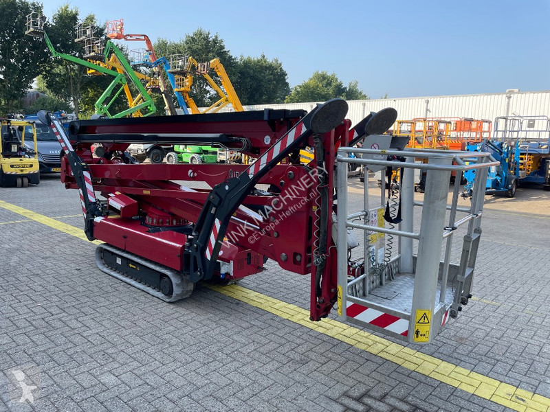منصة تلسكوبية Hinowa Lightlift 23.12 IIIS
