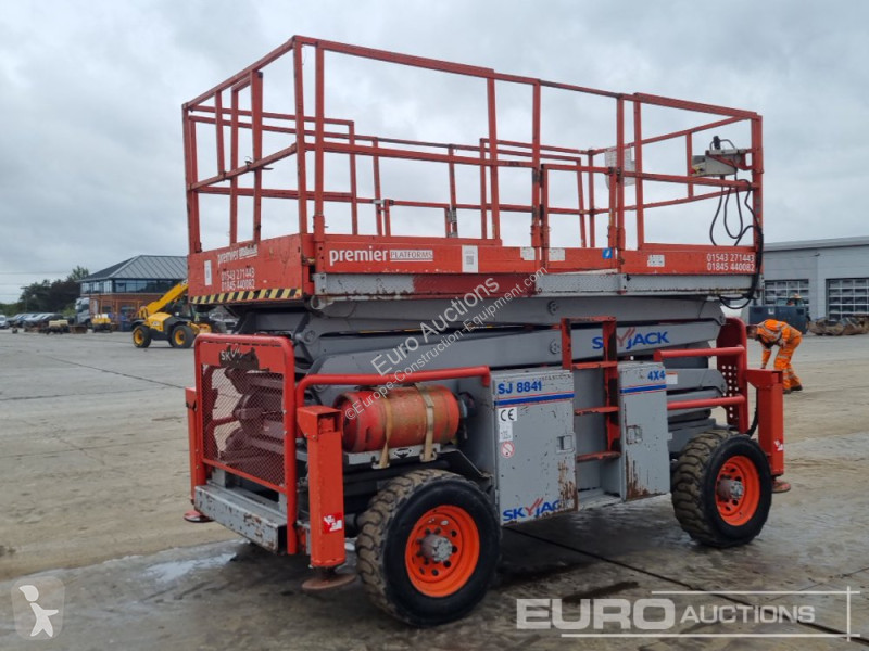 Plataforma  SJ8841