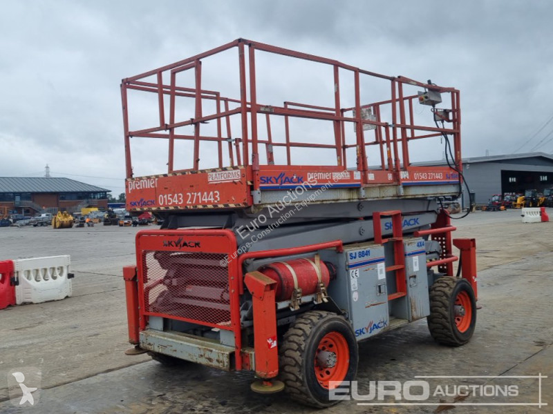 Plataforma  SJ8841