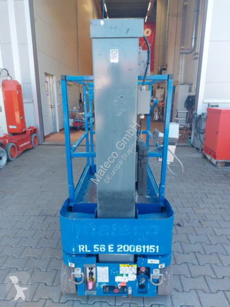 Piattaforma aerea Skyjack SJ12