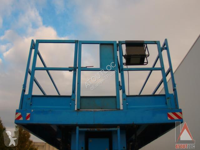 منصة تلسكوبية Hollandlift  M250DL27