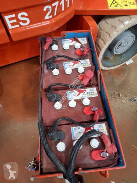 منصة تلسكوبية Genie Z30/20N