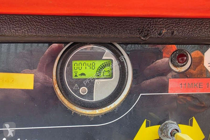 منصة تلسكوبية JLG As-Is, Electric, 11m Working...