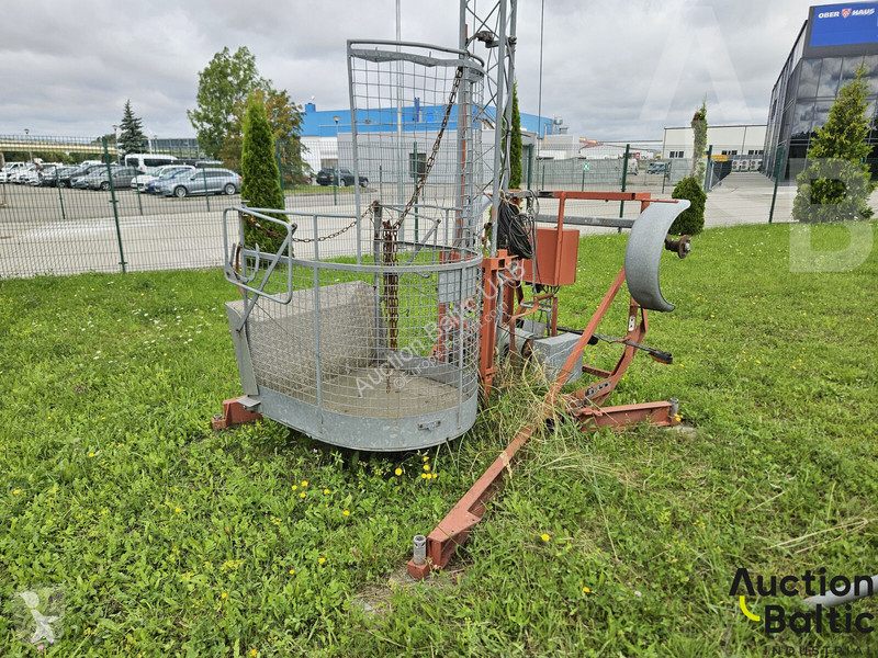 منصة تلسكوبية  LS 200 CE