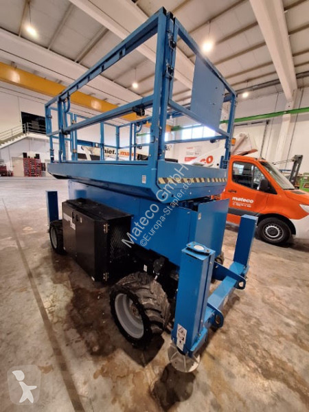 منصة تلسكوبية Genie GS4069 OR