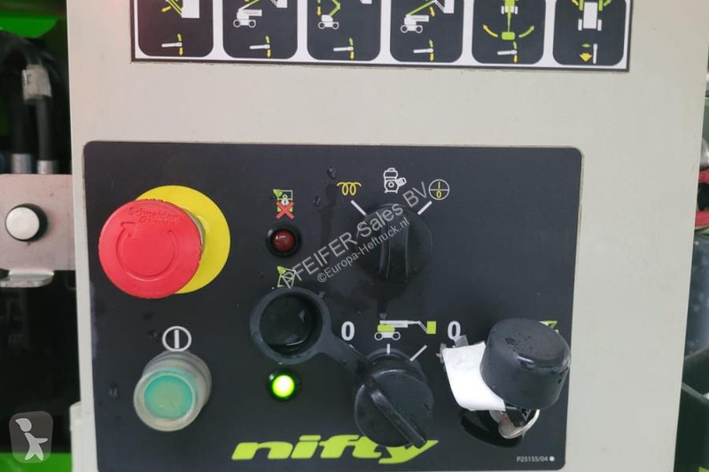 منصة تلسكوبية Niftylift HR28 Hybrid 4x4 As-Is,...