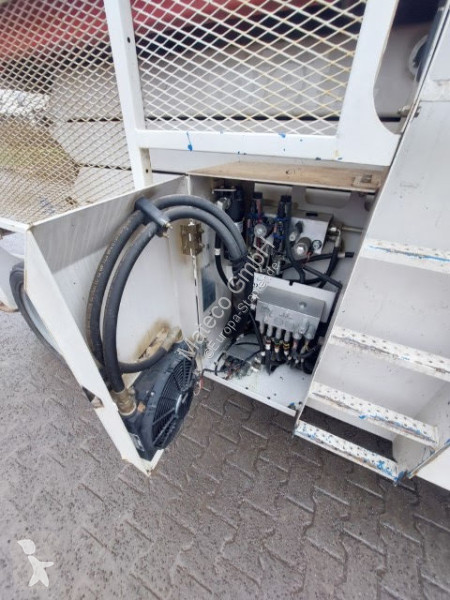 منصة تلسكوبية Genie GS4390