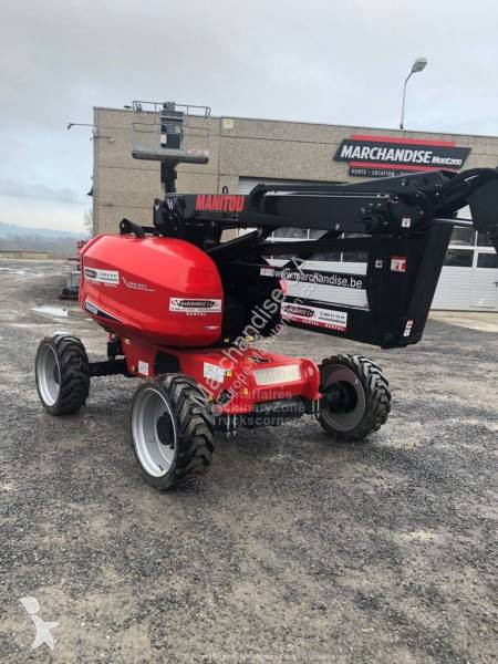 منصة تلسكوبية Manitou