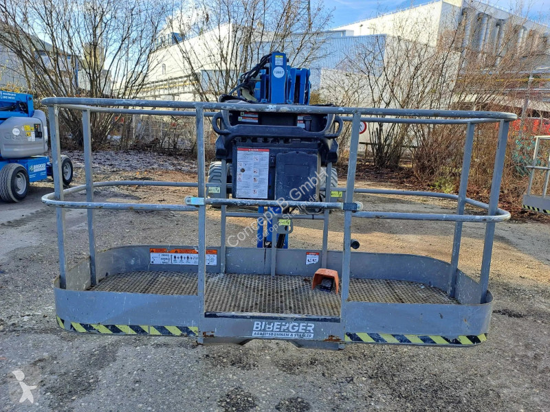 منصة تلسكوبية Niftylift HR 28 Hybrid 4x4
