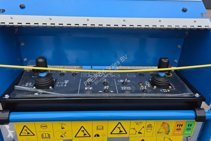 منصة تلسكوبية Genie XC Trax Valid inspection,...