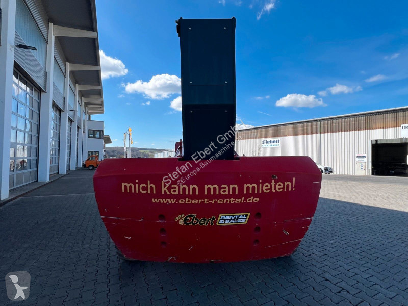 منصة تلسكوبية Magni Magni DTB 28 RT 4x4 / 28,5m...