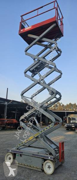Plataforma elevadora Skyjack SJ4632