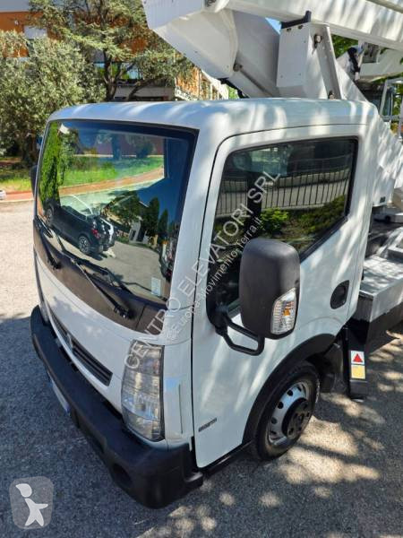 منصة تلسكوبية Palfinger P200A