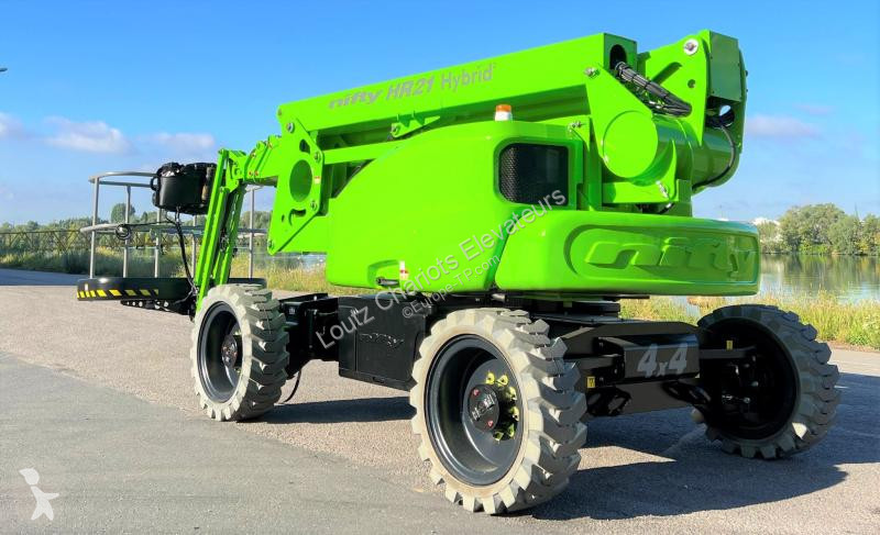 منصة تلسكوبية Niftylift  HR 21 hybride