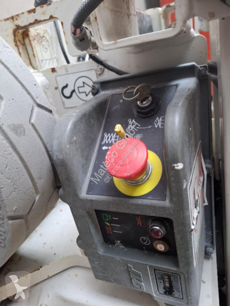 Plataforma elevadora JLG