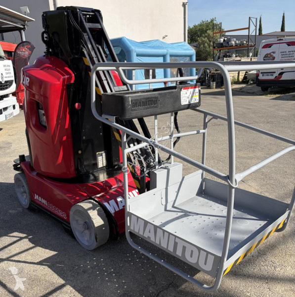 Plataforma elevadora Manitou