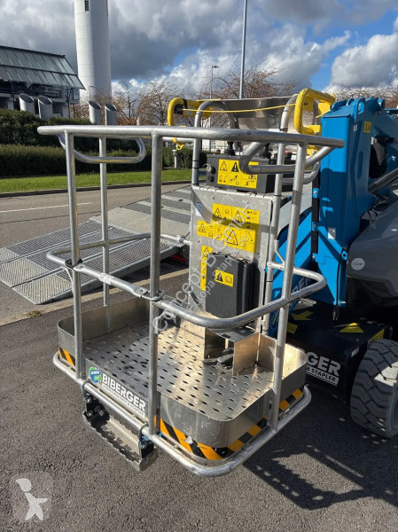 منصة تلسكوبية Genie Z33/18