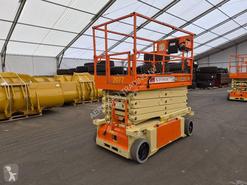 Plataforma elevadora JLG 10 RS (Multiple units...