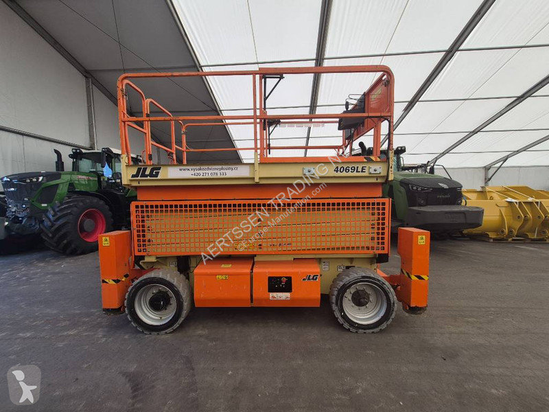 Hoogwerker JLG 4096 LE + outriggers (Multiple...