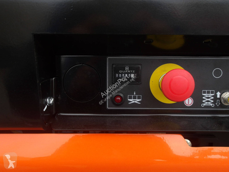 Вишка JLG ES2632