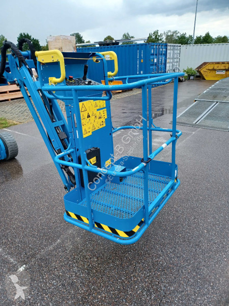 منصة تلسكوبية Genie Z30/20N RJ