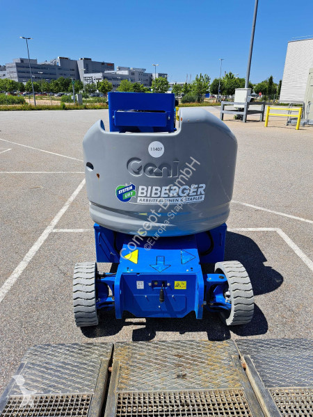 منصة تلسكوبية Genie Z40NRJ