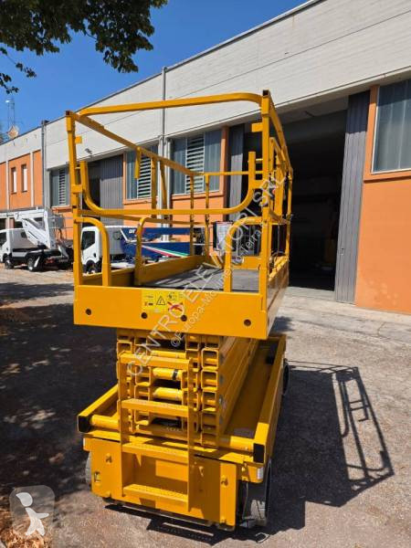 Plataforma elevadora Haulotte Compact 14