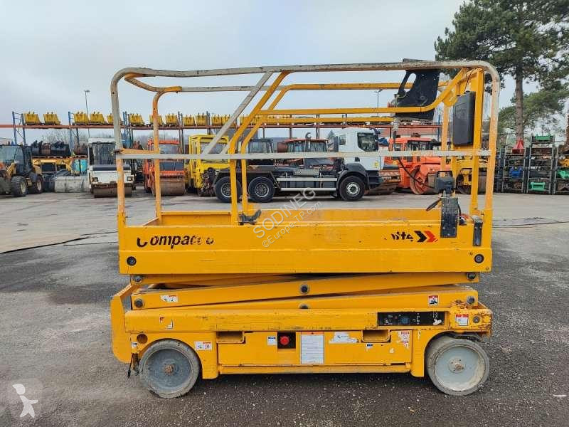 منصة تلسكوبية Haulotte  CISEAUX COMPACT 8