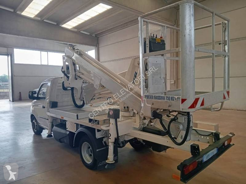 منصة تلسكوبية Multitel MXE 170