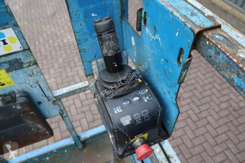 منصة تلسكوبية Genie Electric, Working Height...