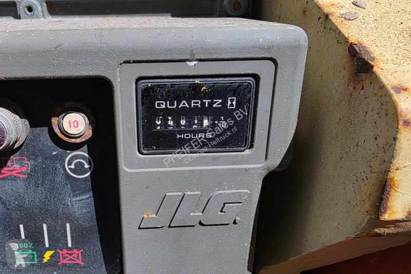 منصة تلسكوبية JLG Electric, 11.7m Working...