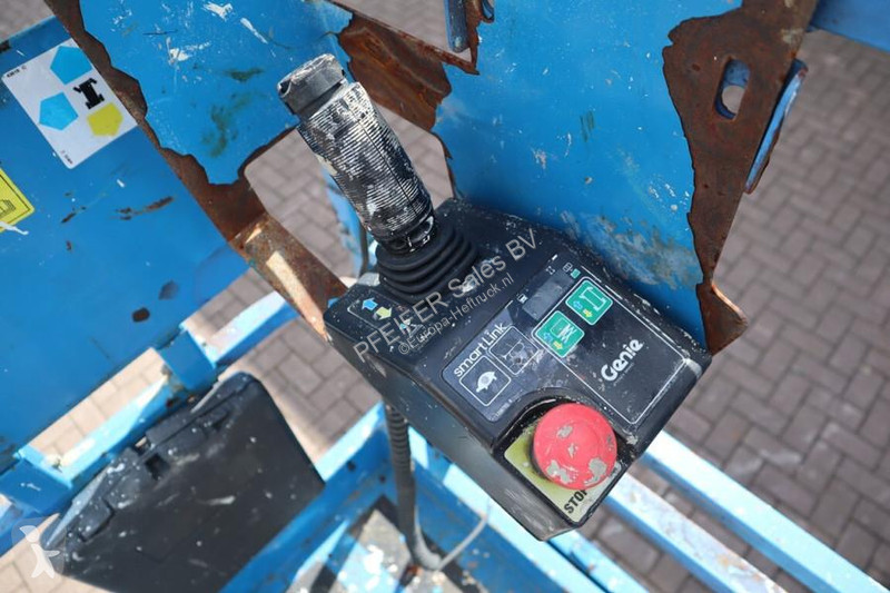 منصة تلسكوبية Genie Electric, Working Height...