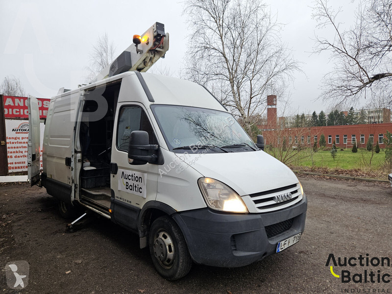 Автовышка Iveco Daily