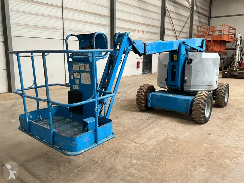 منصة تلسكوبية Genie Z 34/22