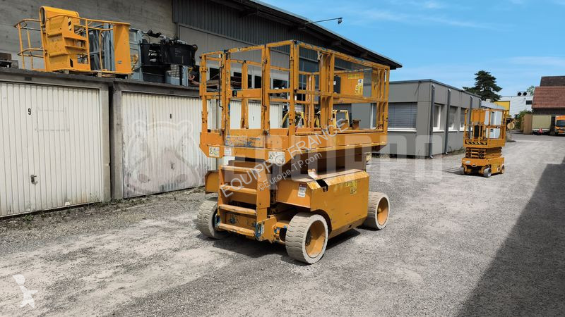Vysokozdvižná plošina Genie GS-3268 DC