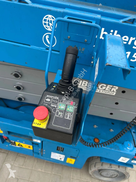 منصة تلسكوبية Genie GS 3246