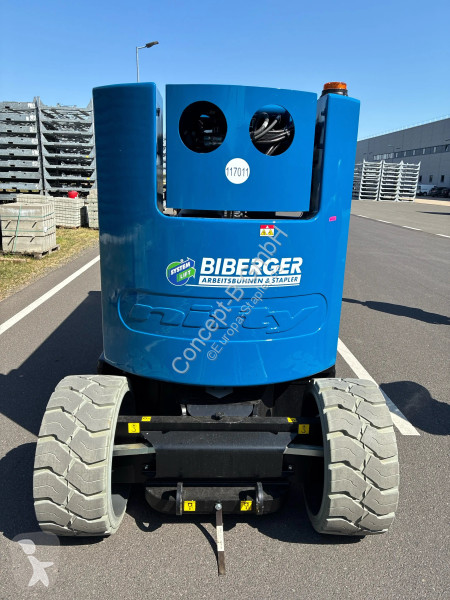 منصة تلسكوبية Niftylift HR17NE