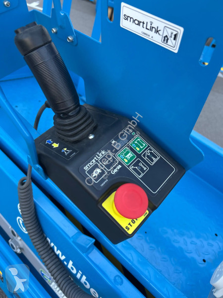 منصة تلسكوبية Genie GS 1432m