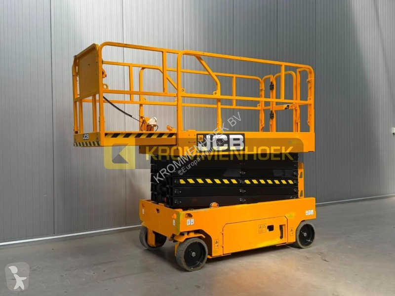 Plataforma elevadora JCB S 4046 E
